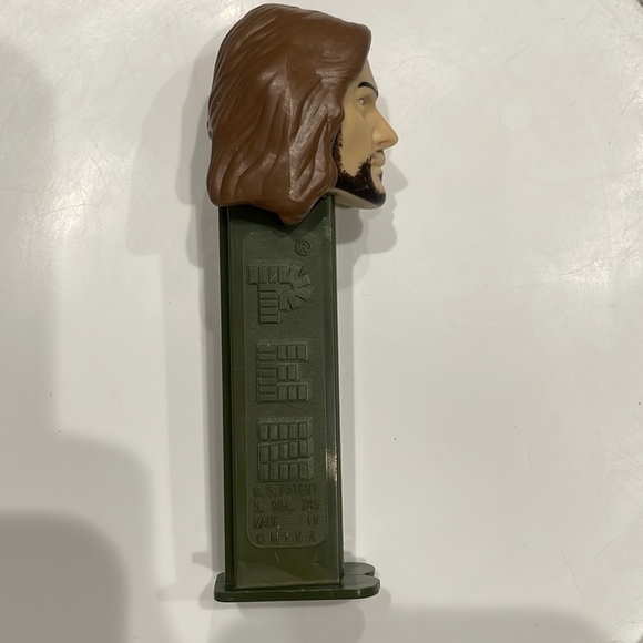 The Lord of the Rings PEZ Collectible - Aragorn (Green & Brown) #D3 1117930 - Picture 15 of 17